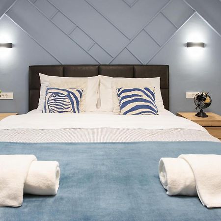 Appartamento Design 1Bdr Loft Near Kvaternik Square Zagabria Esterno foto