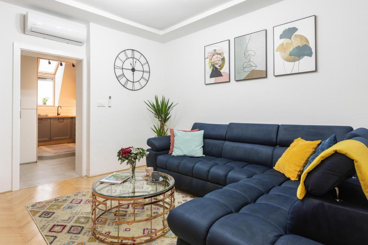 Appartamento Design 1Bdr Loft Near Kvaternik Square Zagabria Esterno foto
