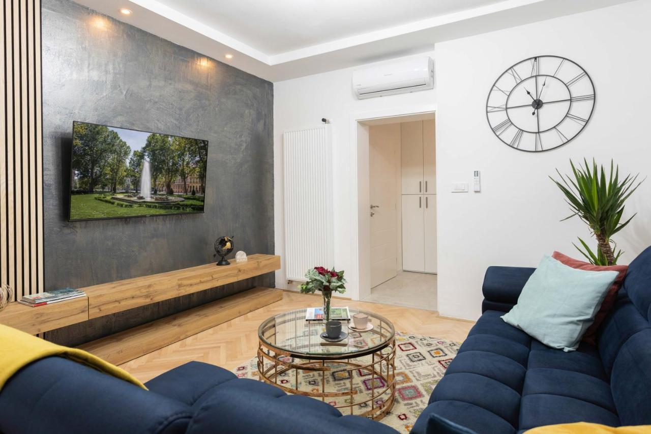 Appartamento Design 1Bdr Loft Near Kvaternik Square Zagabria Esterno foto